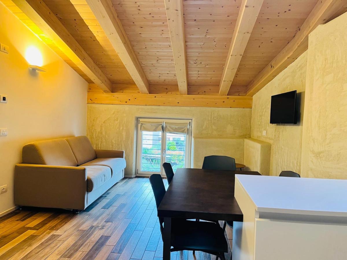 Albola Suite Holiday Apartments Ρίβα ντελ Γκάρντα Εξωτερικό φωτογραφία