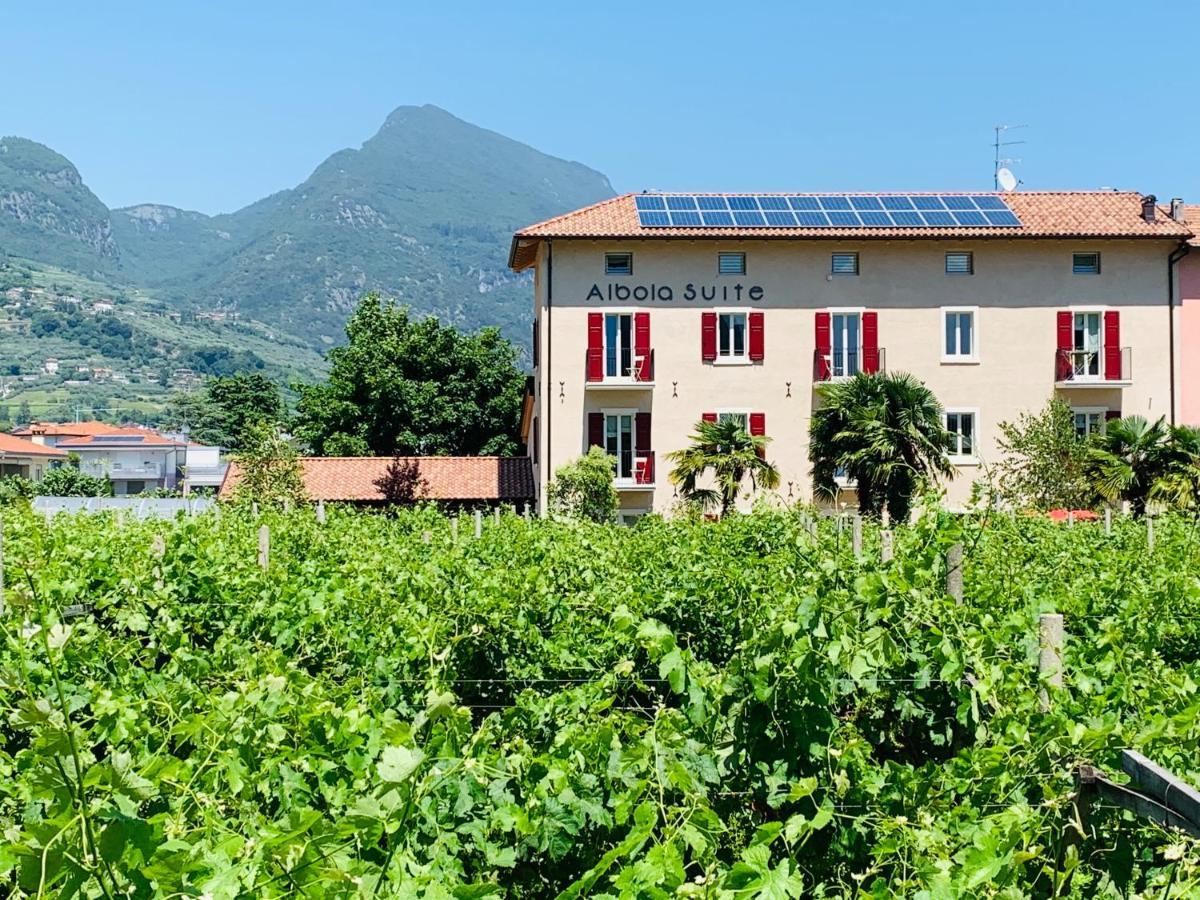 Albola Suite Holiday Apartments Ρίβα ντελ Γκάρντα Εξωτερικό φωτογραφία